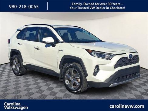 Used 2021 Toyota RAV4 Limited image 1