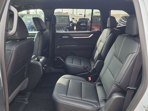 New 2026 GMC Acadia Elevation image 44