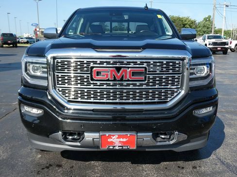 Used 2018 GMC Sierra 1500 Denali w/ Denali Ultimate Package AWD/4WD image 9
