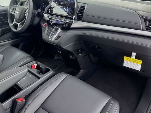 New 2026 Honda Odyssey EX-L image 41
