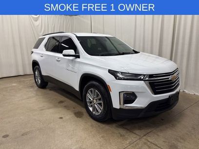 Used 2023 Chevrolet Traverse LT