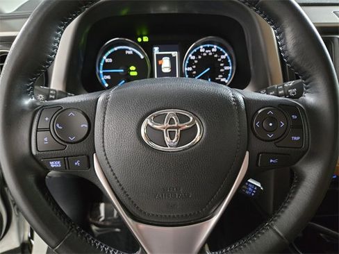 Used 2018 Toyota RAV4 Limited w/ Advanced Technology Package image 30