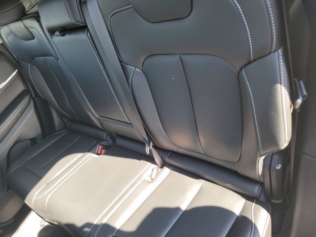 Used 2023 Jeep Grand Cherokee Limited AWD/4WD image 20