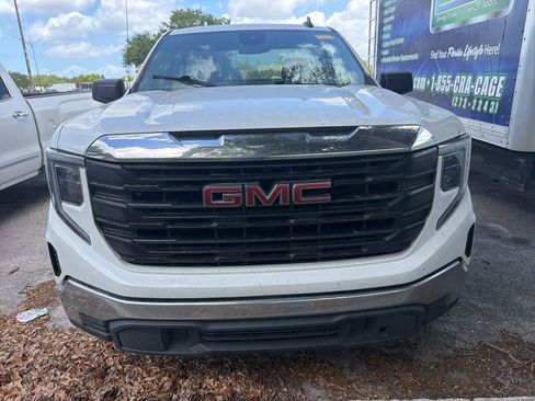 Used 2022 GMC Sierra 1500 Pro w/ Pro Value Package image 2