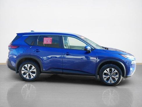 Certified 2023 Nissan Rogue SV w/ SV Premium Package image 2