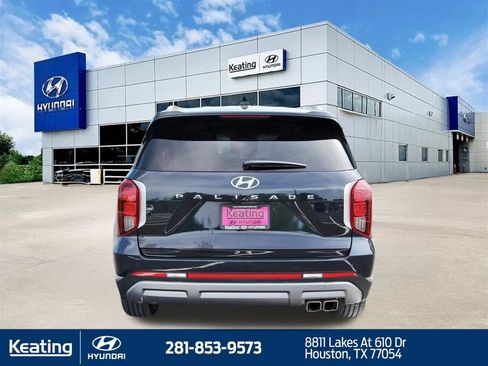 Used 2024 Hyundai Palisade SEL w/ Premium Package FWD image 6