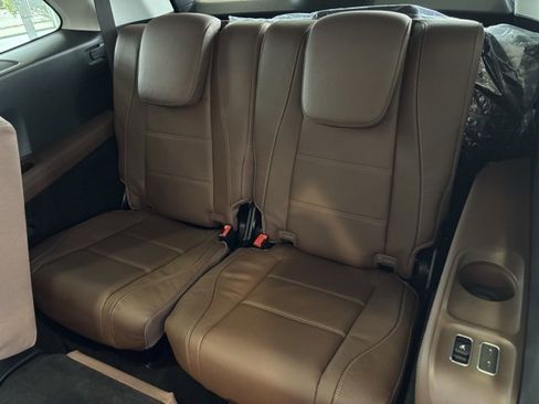 New 2025 Mercedes-Benz GLS 580 4MATIC image 26