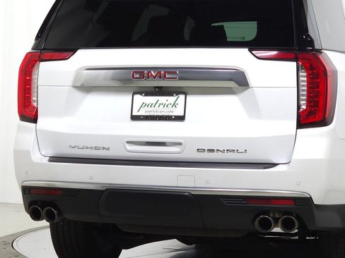 Used 2024 GMC Yukon Denali AWD/4WD image 11