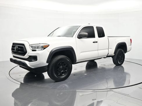 Used 2022 Toyota Tacoma SR w/ SX Package RWD image 1