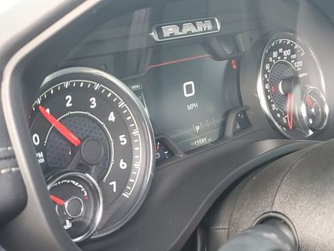 Certified 2025 RAM 1500 Big Horn AWD/4WD image 17