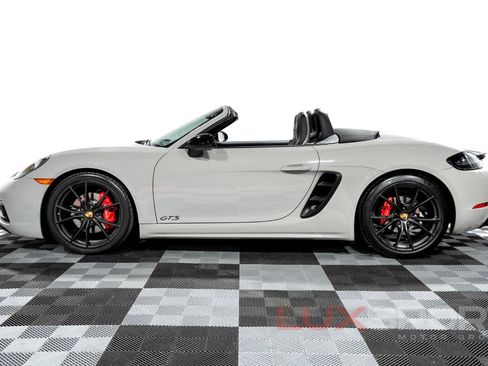 Used 2018 Porsche 718 Boxster GTS image 5