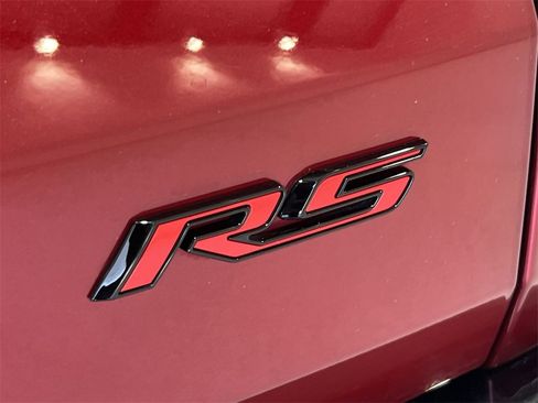 Used 2024 Chevrolet Traverse RS image 31