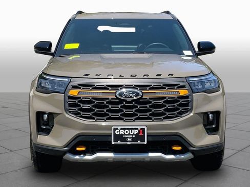 Used 2026 Ford Explorer Tremor w/ Tremor Ultimate Package AWD/4WD image 4