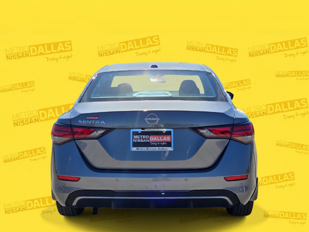 Certified 2025 Nissan Sentra SV FWD image 5