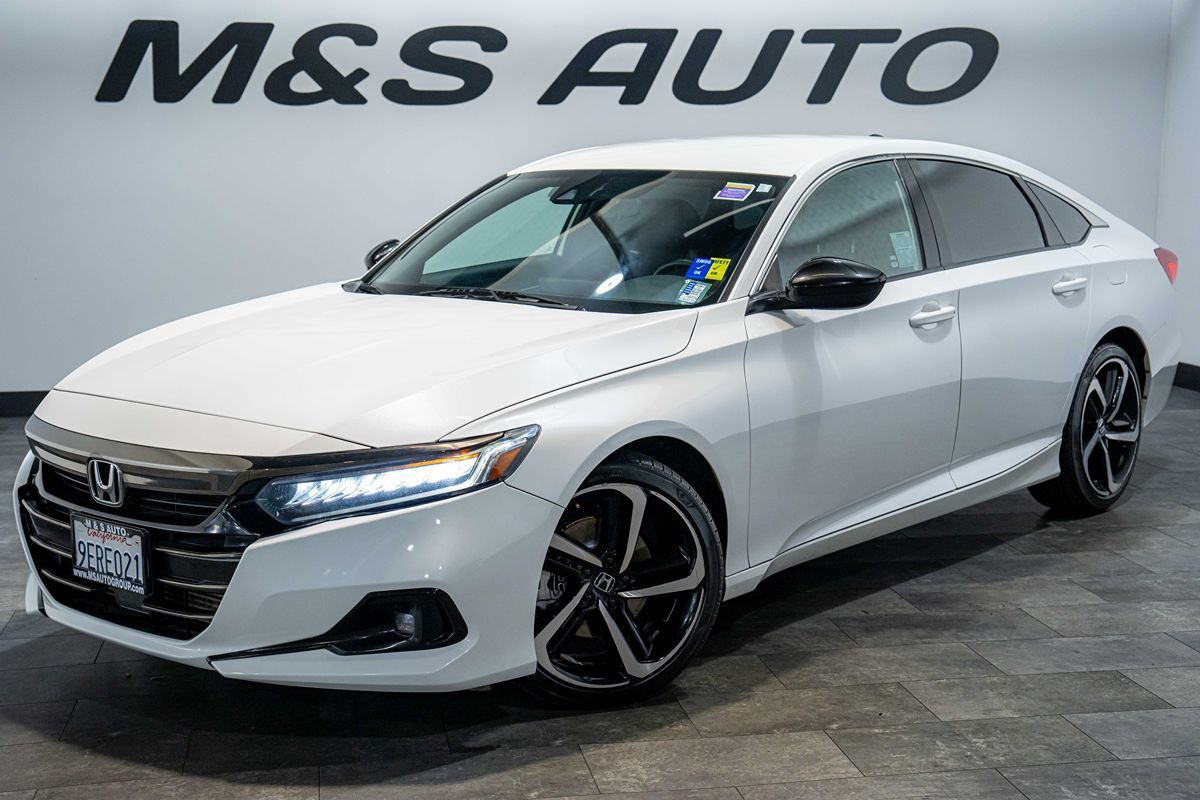 Used 2022 Honda Accord Sport image 2