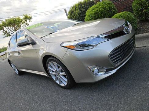 Used 2013 Toyota Avalon Limited image 7