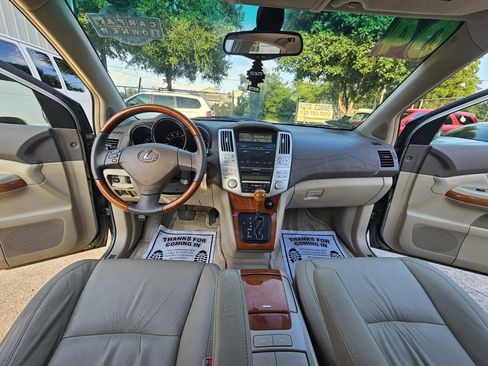 Used 2004 Lexus RX 330 FWD image 6