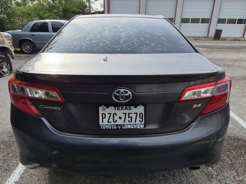 Used 2013 Toyota Camry SE FWD image 5