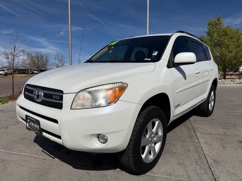 Used 2008 Toyota RAV4 Limited image 3