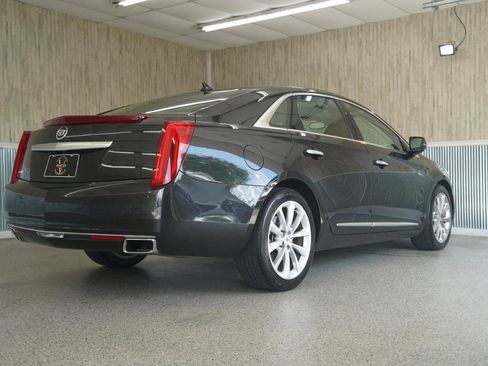 Used 2013 Cadillac XTS Luxury w/ Driver Awareness Package FWD image 10