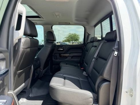 Used 2018 GMC Sierra 1500 SLT AWD/4WD image 12