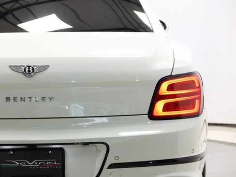 Used 2020 Bentley Flying Spur W12 image 79