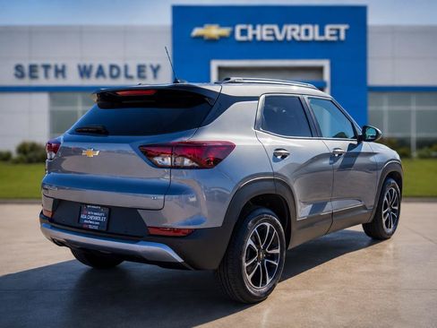 New 2025 Chevrolet TrailBlazer LT w/ Convenience Package FWD image 47