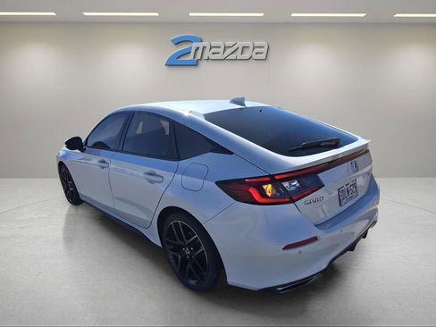 Used 2022 Honda Civic Sport Touring image 3