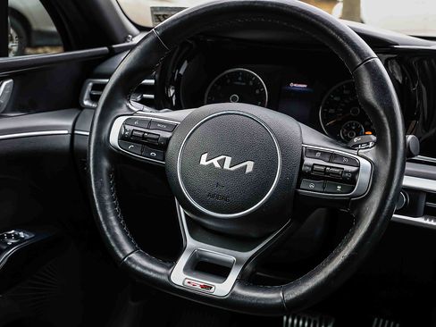 Used 2022 Kia K5 GT-Line w/ GT-Line Awd Premium Package image 9