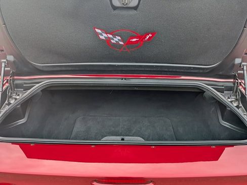 Used 2000 Chevrolet Corvette Convertible w/ Performance Handling Pkg image 6