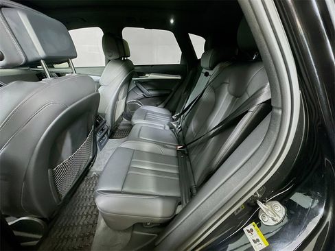 Used 2025 Audi Q5 Prestige image 14