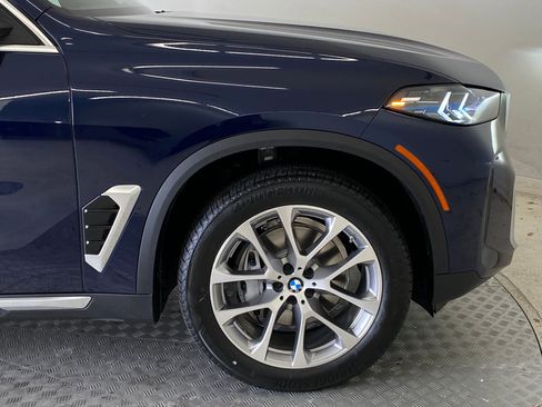 New 2026 BMW X5 xDrive40i w/ Climate Comfort Package image 10