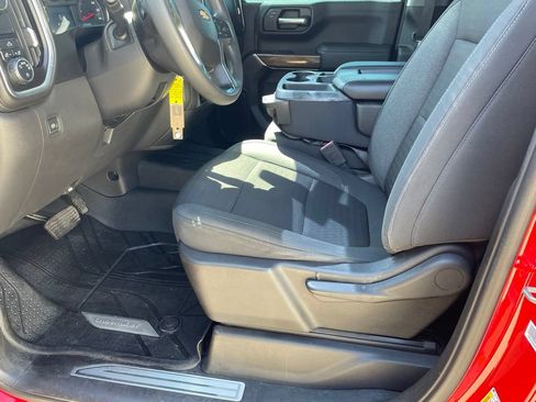 Used 2020 Chevrolet Silverado 1500 LT w/ LT Value Package RWD image 9