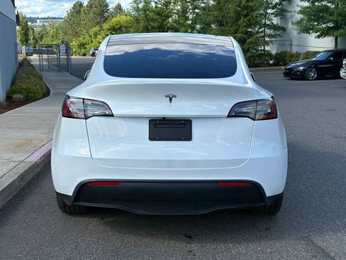 Used 2020 Tesla Model Y Long Range AWD/4WD image 5