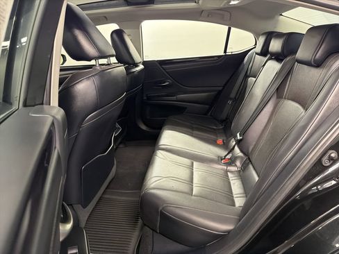 Used 2020 Lexus ES 350 w/ Accessory Package 2 FWD image 31