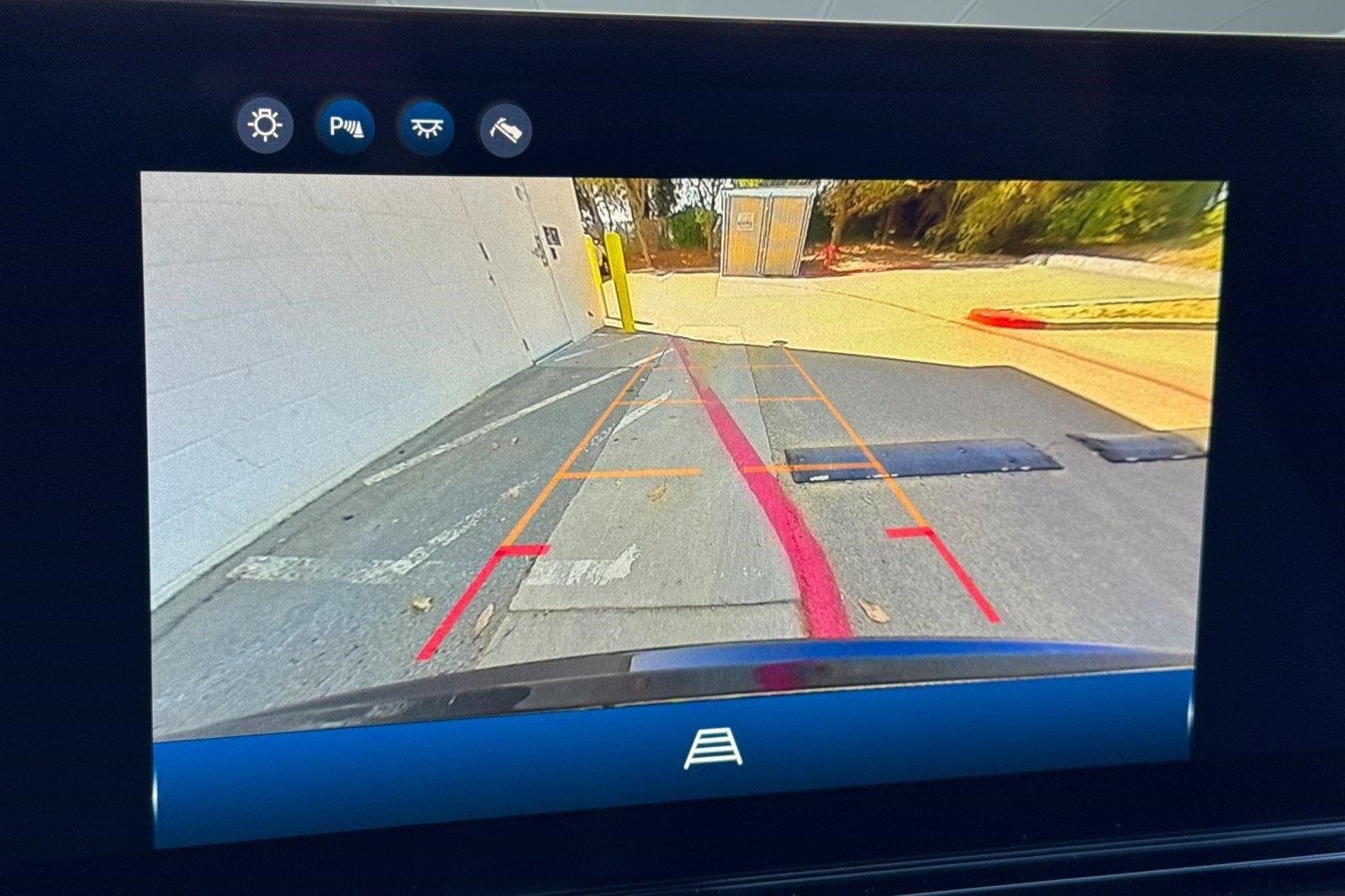 Certified 2024 Honda Prologue Touring image 19