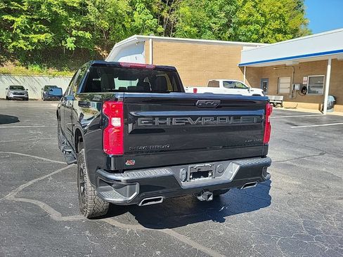 Certified 2025 Chevrolet Silverado 1500 Custom Trail Boss w/ Midnight Edition AWD/4WD image 10