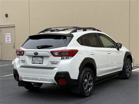 Used 2021 Subaru Crosstrek 2.5i Sport w/ Moonroof Package AWD/4WD image 6