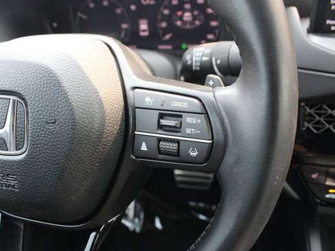 Used 2023 Honda Accord Sport image 17
