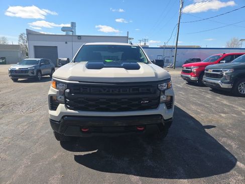 New 2026 Chevrolet Silverado 1500 Custom Trail Boss AWD/4WD image 2