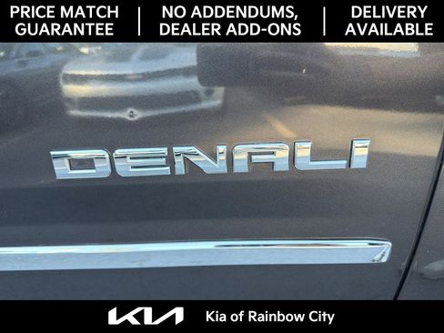 Used 2018 GMC Yukon Denali image 29