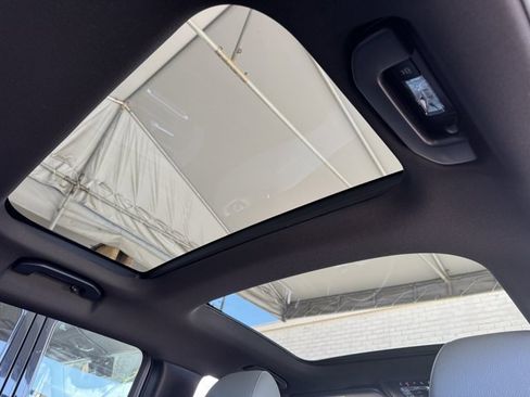 New 2026 Mercedes-Benz GLB 35 AMG AMG GLB 35 image 3