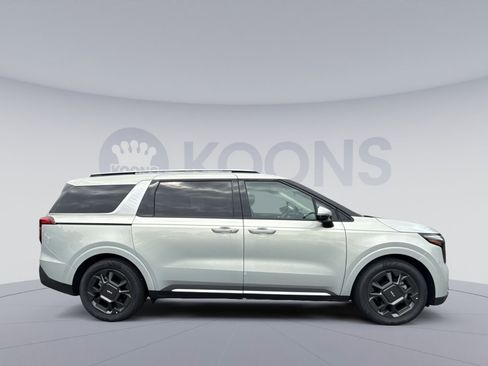 New 2026 Kia Carnival SX FWD image 8