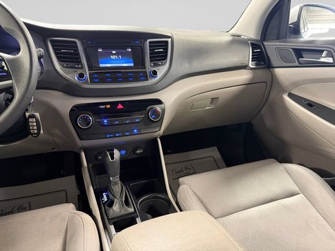 Used 2016 Hyundai Tucson SE w/ Option Group 02 AWD/4WD image 19