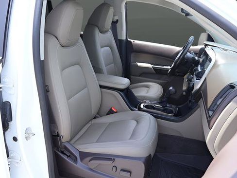 Used 2018 GMC Canyon SLT w/ Trailering Package RWD image 22