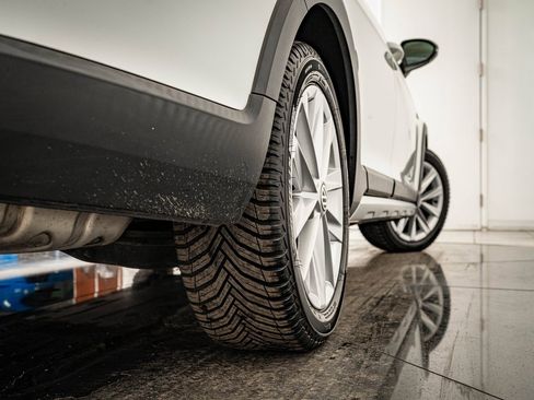 Used 2017 Volkswagen Golf Alltrack SE image 41