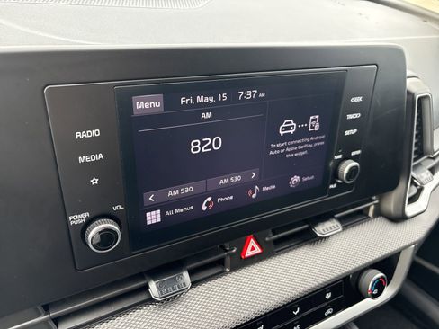 Used 2025 Kia Sportage LX FWD image 20