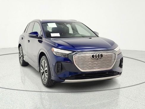 Used 2023 Audi Q4 e-tron Premium Plus w/ Premium Plus image 6