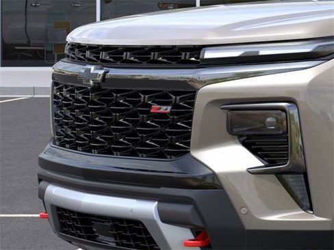 New 2026 Chevrolet Traverse Z71 w/ Enhanced Driving Package image 13