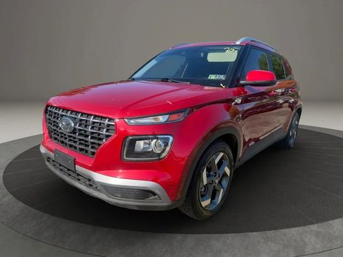 Used 2022 Hyundai Venue SEL w/ Cargo Package FWD image 1